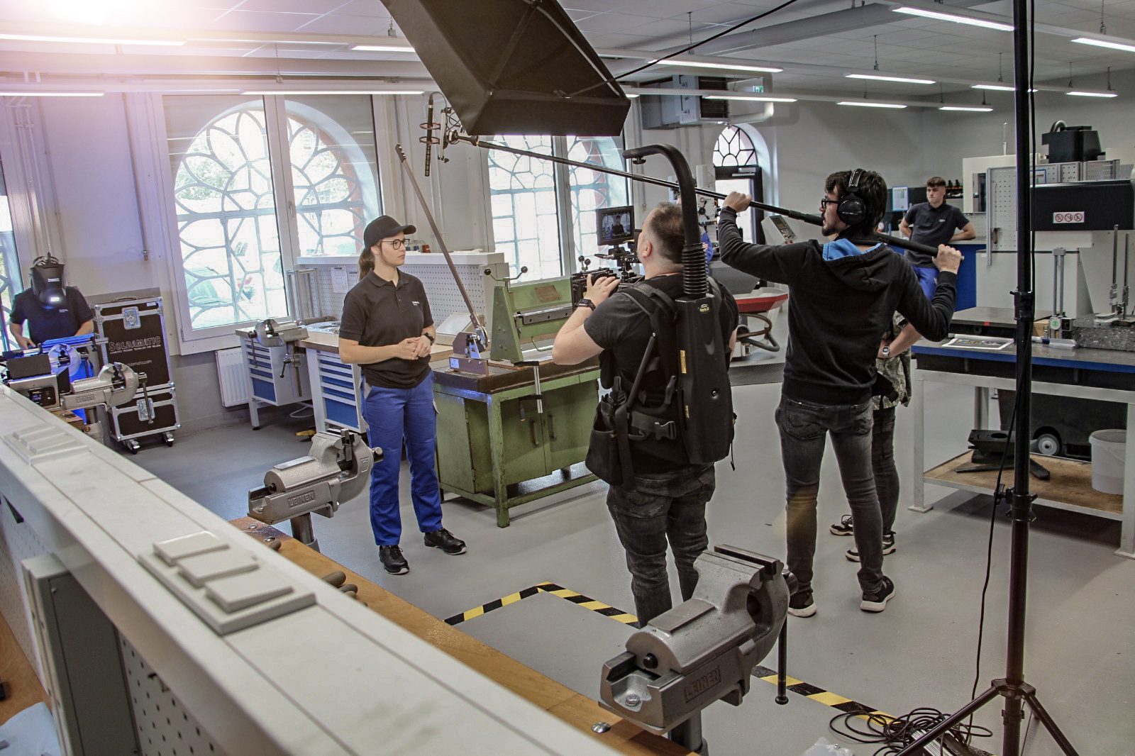 Making Of: Bezahlte vs kostenlose Stockvideos: Die echte Kosten Analyse