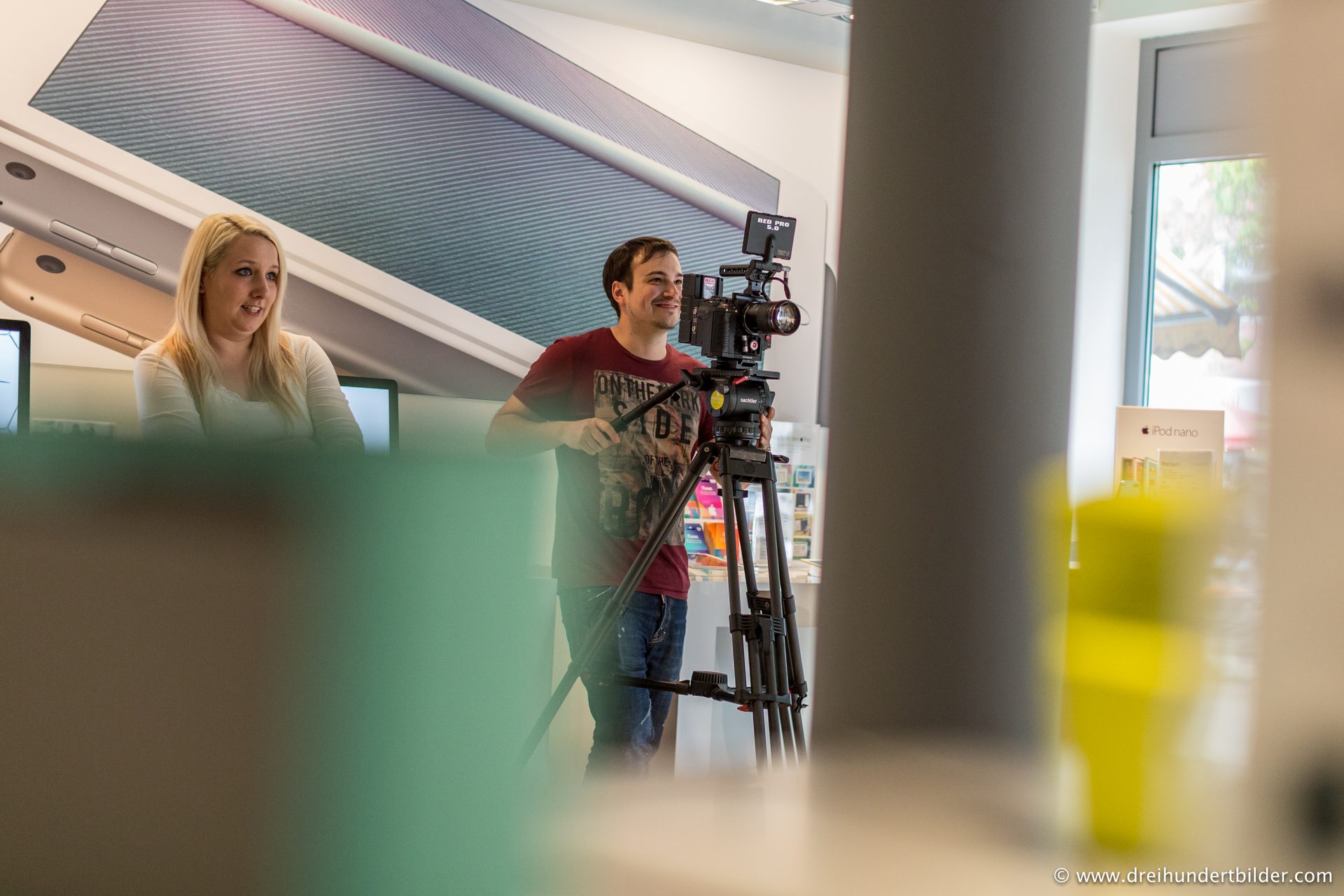Warum sind Silent Videos mit Untertiteln im Stockbereich so wichtig?