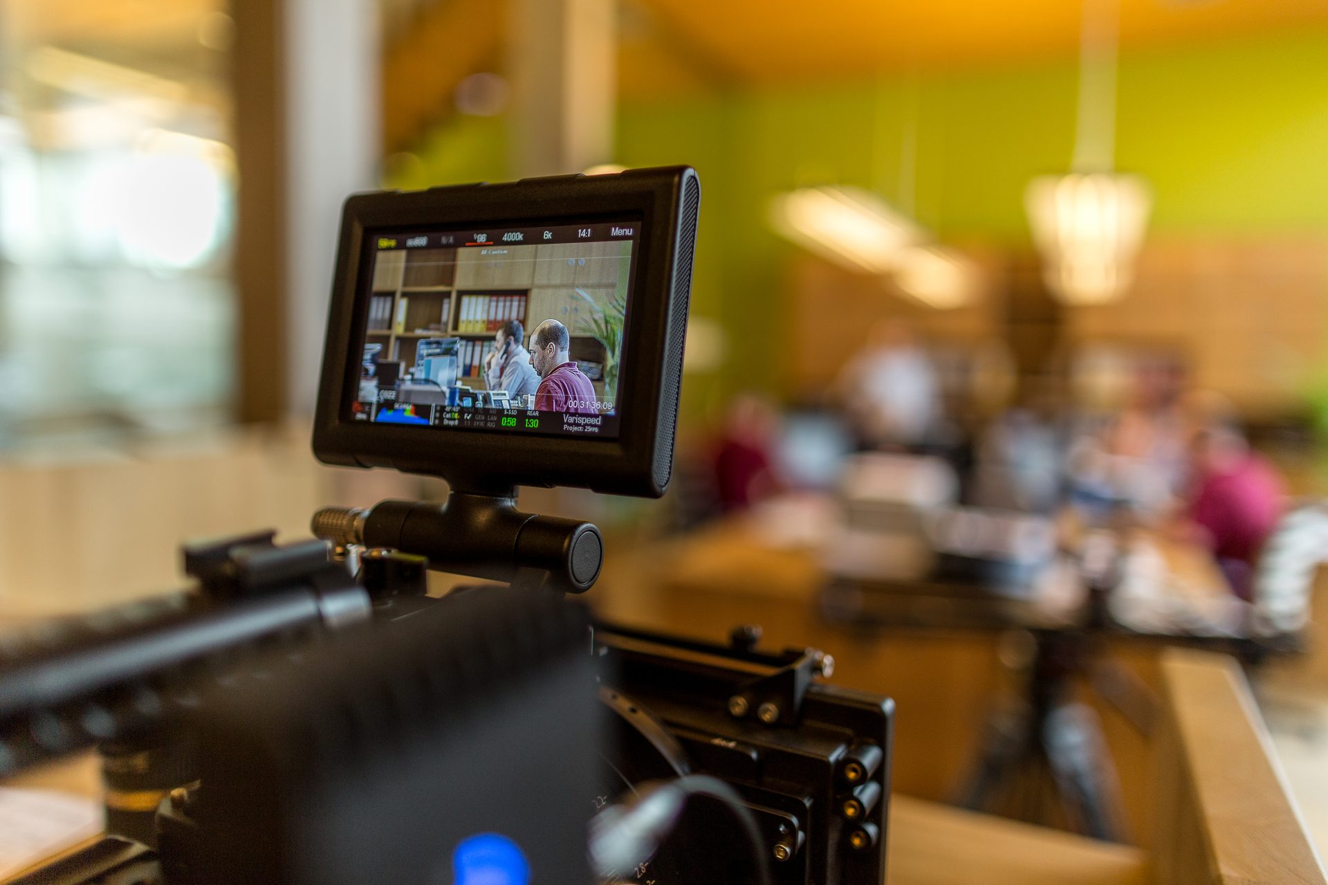 Geschwindigkeit ändern ohne Ruckeln. Leitfaden für Stockvideos